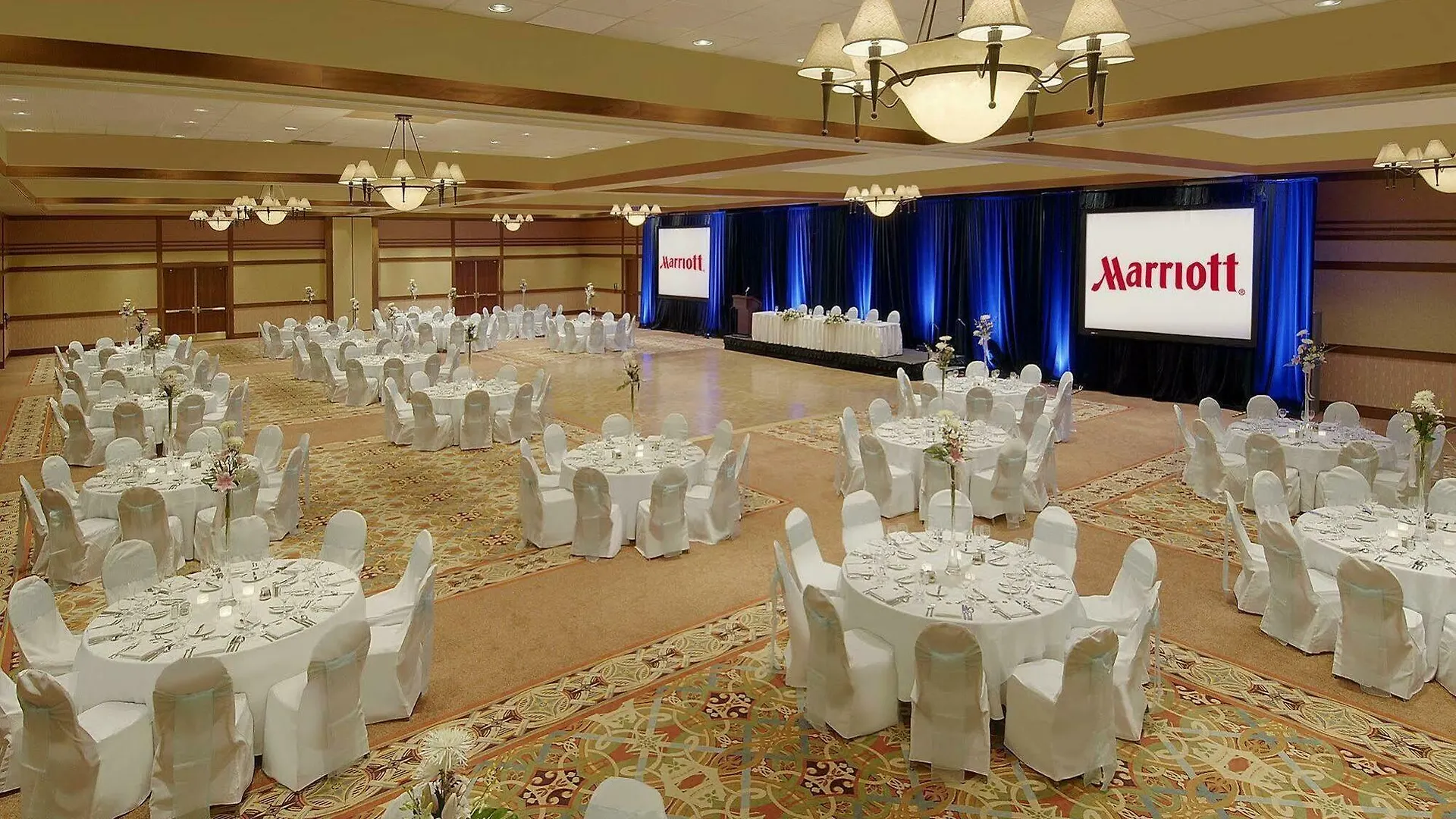 River Cree Resort & Casino Acheson Hotel